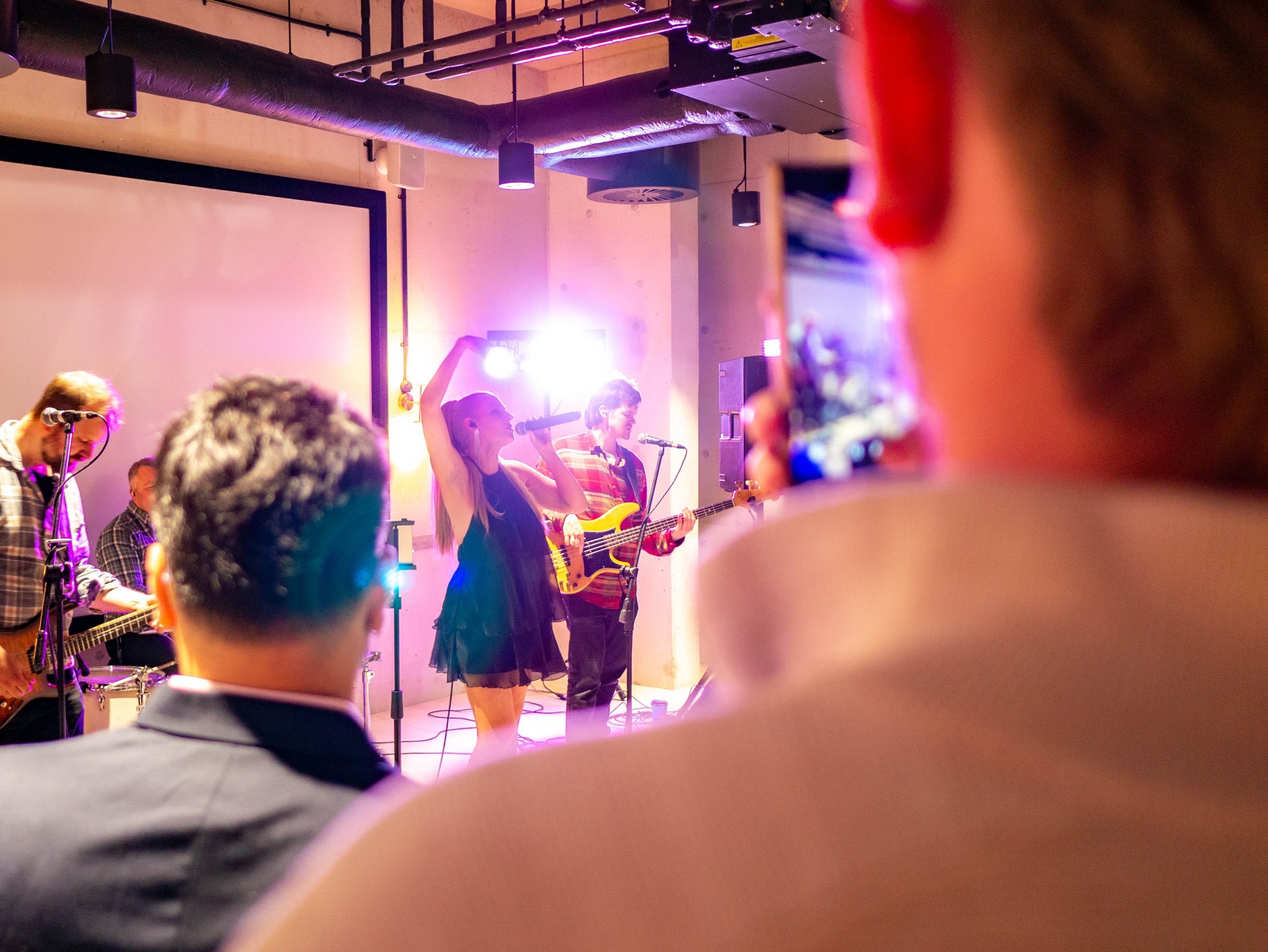 Festive corporate Christmas party venues in London, Oxford, Cambridge, Reading and Bracknell – The Quad offers stylish event spaces for company celebrations with catering and entertainment options. Photographer: Barabas Balog